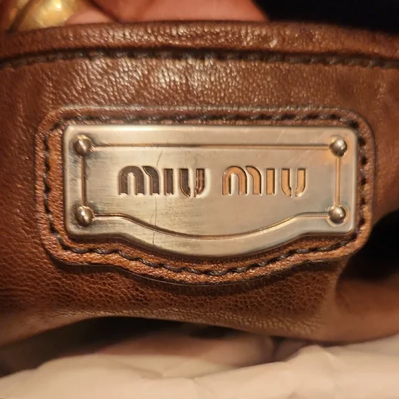 Miu Miu Brown Leather Briefcase with Vintage Appeal - Picture 6 of 10